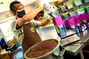 Cloud Mountain Coffee exportará el exquisito café de Costa Rica a Rumanía