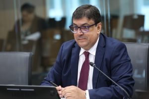 El Gobierno debe regular uso de cannabis, afirma viceministro de Justicia