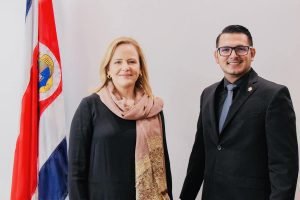 Más de un progre debe estar con el hígado hecho trizas por el nombramiento de Catalina Crespo, señala Segura