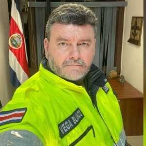 Generar miedo y desconfianza no son cualidades de un buen líder, señala exviceministro destituido