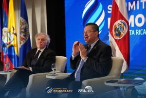 Rodrigo Chaves: La democracia no está en crisis, sino en permanente construcción