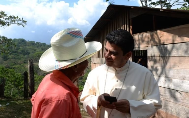 Denuncian “desaparición” del obispo nicaragüense Rolando Álvarez, crítico a Ortega