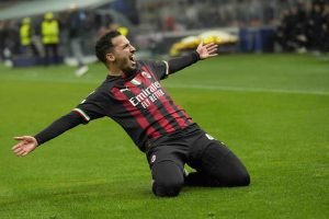 El duelo italiano de Champions quedó en manos del AC Milan