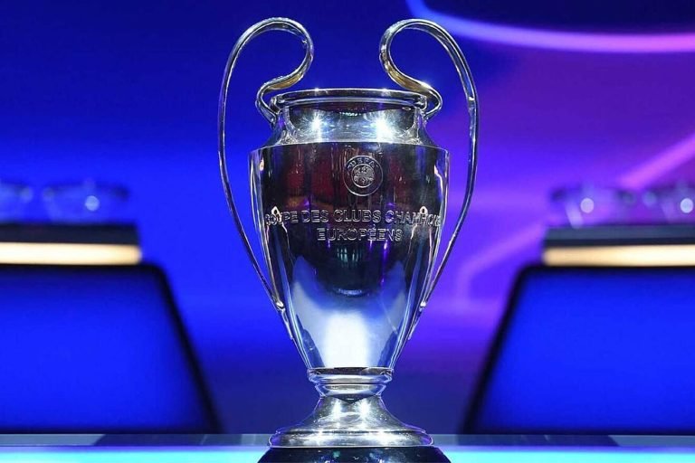 Amantes del fútbol, nueva jornada de la UEFA Champions League