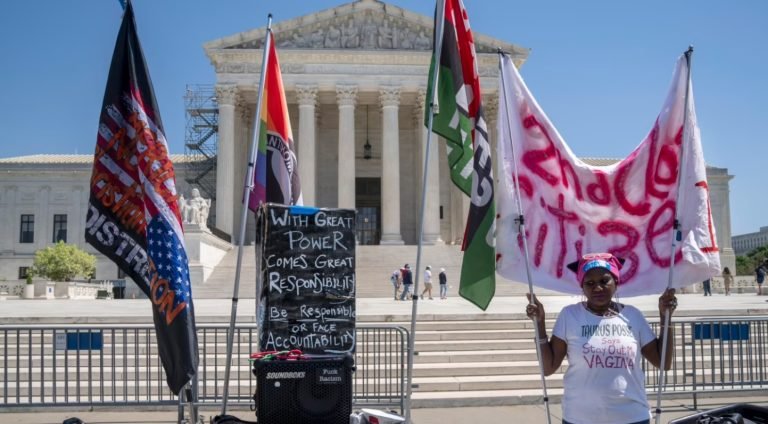 EEUU: Corte Suprema mantiene acceso a píldora abortiva