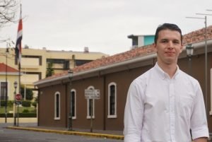 “No dejemos que gane la corrupción”, señala Diego Miranda al presentar su nombre para alcalde de San José