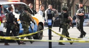 EEUU: Cuatro muertos en tiroteo en edificio del centro de Louisville