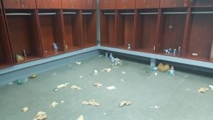 Herediano responde ante las rupturas en el camerino morado