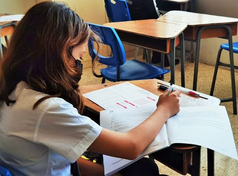 Más de 76.000 estudiantes de primaria iniciarán hoy la aplicación de Prueba Nacional Estandarizada Diagnóstica  