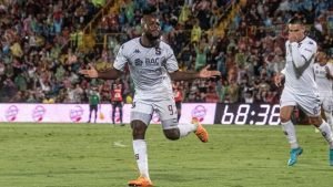 Javon East acusa a Giancarlo González de racista