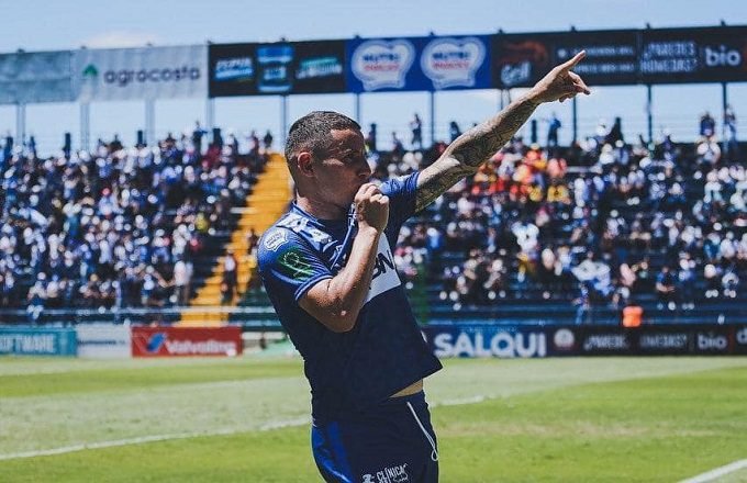 Ronaldo ficha por el Herediano