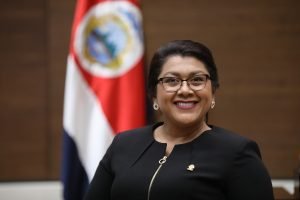 Donde Rodrigo Chaves ha fallado nosotros levantaremos la antorcha de la libertad, asegura Sonia Rojas 