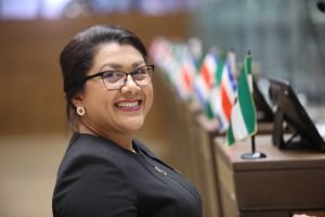 Sonia Rojas propone sumar un miembro del Colypro al Consejo Superior de Educación
