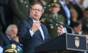 Banco de Colombia cuestiona la reforma laboral de Petro