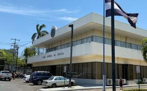 ¿Quiénes son y por qué 25 abogados han sido suspendidos para ejercer la profesión en Nicaragua?