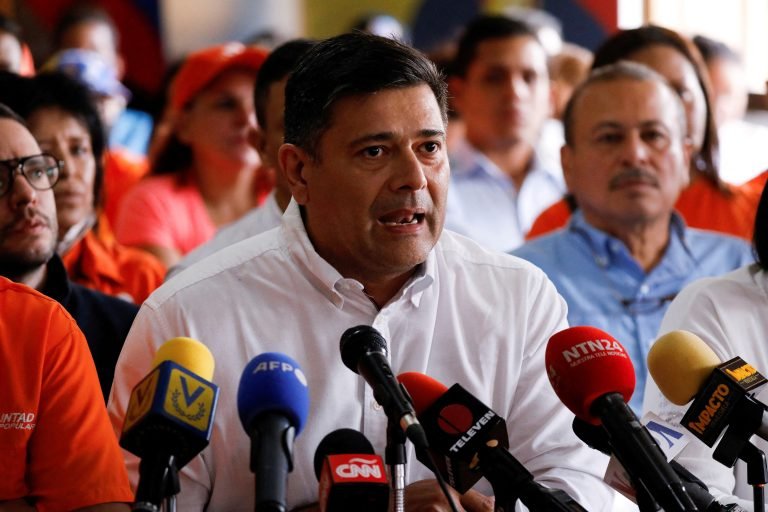 Freddy Superlano, el “desconocido” reemplazo de Guaidó en las primarias de la oposición venezolana