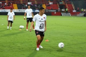 Suhander Zúñiga sería la primera baja de Alajuelense en la Gran Final