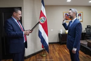 Rodrigo Chaves nombra a Jorge Rodríguez como ministro de Comunicación