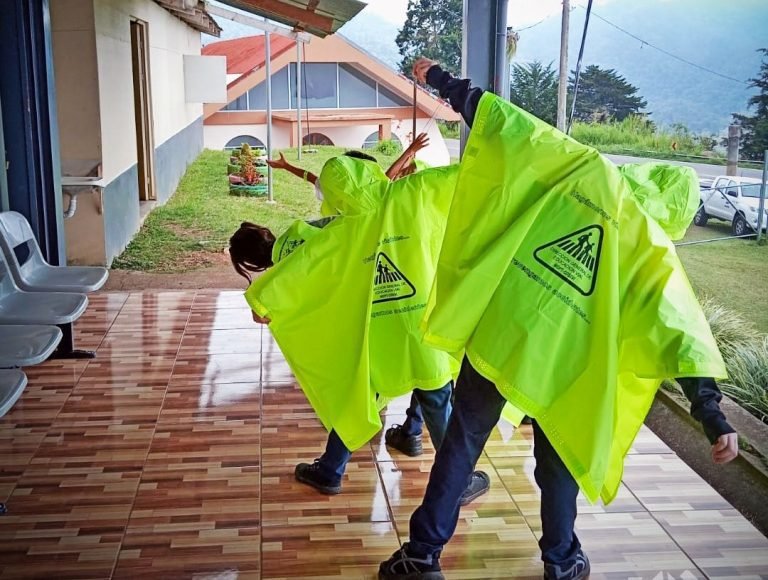 MOPT promueve visitas a centros educativos con el fin de facilitar capacitaciones sobre seguridad vial 