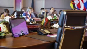 ASEAN debe mostrar unidad para abordar escalada de crisis de Myanmar, dice presidente de Indonesia