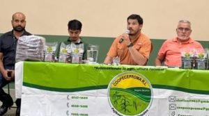 Productores de frijol de Pejibaye se benefician con semilla certificada