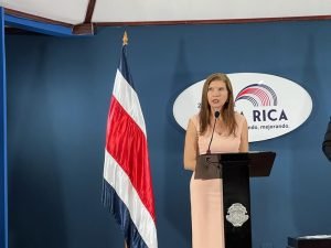 Jerarcas de Vivienda denuncian proyectos habitacionales con serias irregularidades