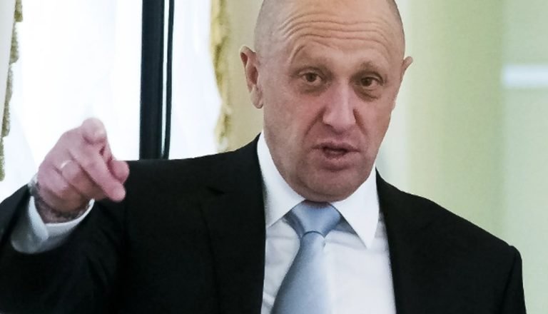 Rusia dice que pruebas genéticas confirman que Prigozhin murió en un accidente aéreo