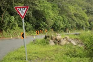 Reabren ruta por Cambronero para buses y vehículos pesados