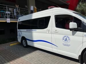 Áreas de Salud Curridabat amplían horario de vacunación para la influenza por romería 