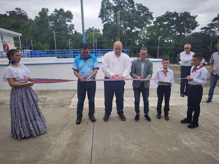 BCIE apoya a más de 48 mil costarricenses de la zona sur con nueva planta potabilizadora de agua 