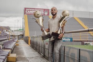 Pablo Arboine renovó con Saprissa