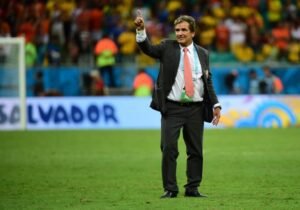 ¿Qué hará Jorge Luis Pinto en suelo costarricense?