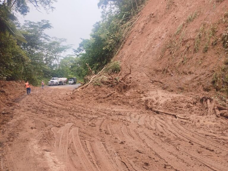 Cierres en ruta 32 se prolongan por condiciones climáticas