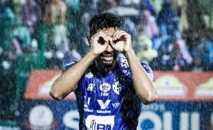 Marcel Hernández ya entrena con Cartaginés luego de estar fuera por una lesión