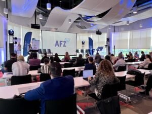 Azofras señala que salida de la lista negra de la UE es fundamental para generar empleo