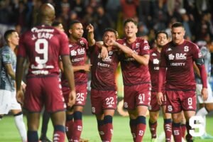 Saprissa le dio vuelta al marcador y es el líder del torneo