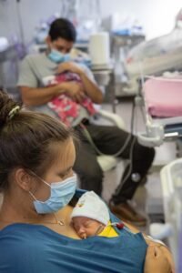 Huggies y UNICEF renuevan su alianza para que más bebés sobrevivan a sus primeros días y crezcan sanos