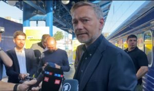 Ministro de Finanzas Lindner, en Kiev: “Ucrania no puede perder”
