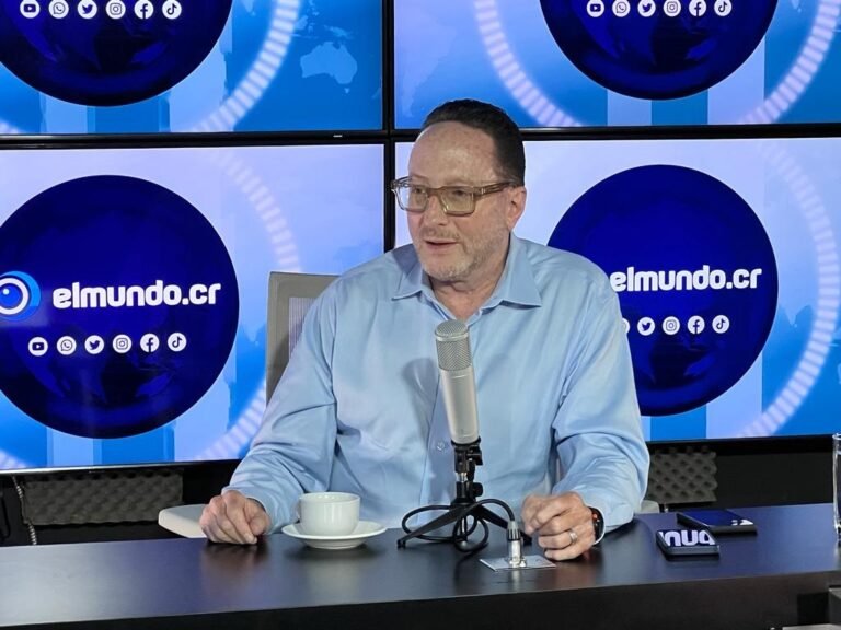 Feinzaig critica a Nueva República y PUSC por no apoyar proyecto para rebajar el marchamo del PLP