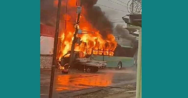 Choque de autobús y camión dejó minutos de terror impresionante