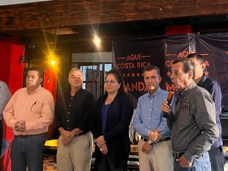 Asamblea Nacional de Aquí Costa Rica Manda elige a Iary Gómez como candidata a la Alcaldía de Alajuela