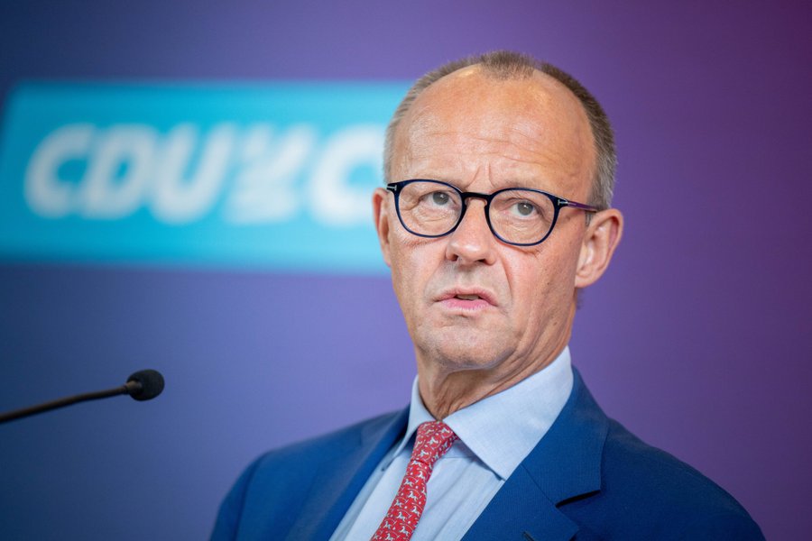 Mit seinen Äußerungen löste der Vorsitzende der deutschen Konservativen, Merz, die Einwanderungsdebatte aus