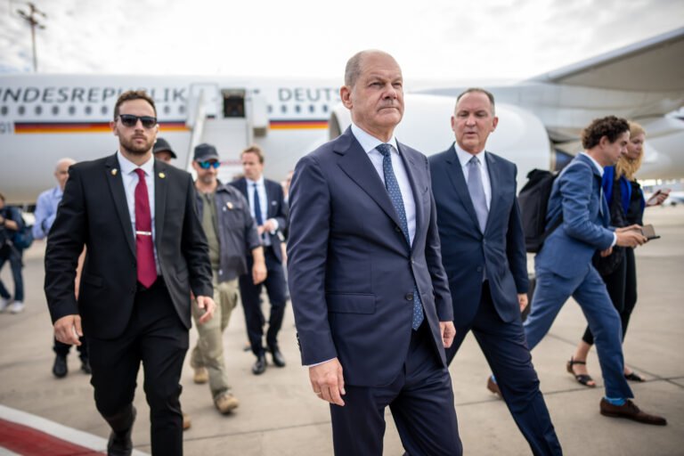 Scholz expresa confianza en que Israel cumple con derecho internacional