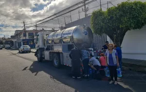 Aresep suspende cobro de agua a población afectada por contaminación