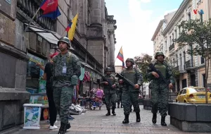 “Hay que estar con cuidado”: tensa calma en Quito tras actos violentos que estremecieron a Ecuador