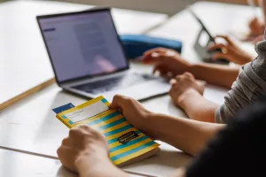 Expertos alemanes ven un gran potencial de uso de IA en las escuelas