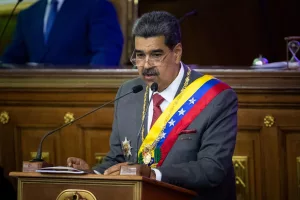 Nicolás Maduro dice que Javier Milei es “un error fatal en la historia de Argentina”