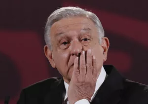 López Obrador tilda al NYT de “pasquín inmundo” por indagar sus presuntos nexos con narcos