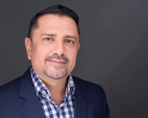 La devaluación del dólar: ¿Oportunidad o amenaza para la economía costarricense?