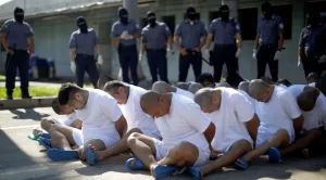 El Salvador: Comienza multitudinario juicio contra casi 500 cabecillas de Mara Salvatrucha